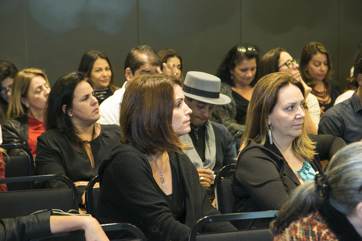 Palestras “Regulamentação da profissão de Designer de Interiores” e “Como incorporar valor aos projetos através da adoção de conceitos de sustentabilidade”- NFD